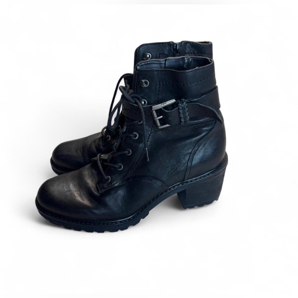 Zodiac Gemma Leather Lace-Up Boots with Side Zipper